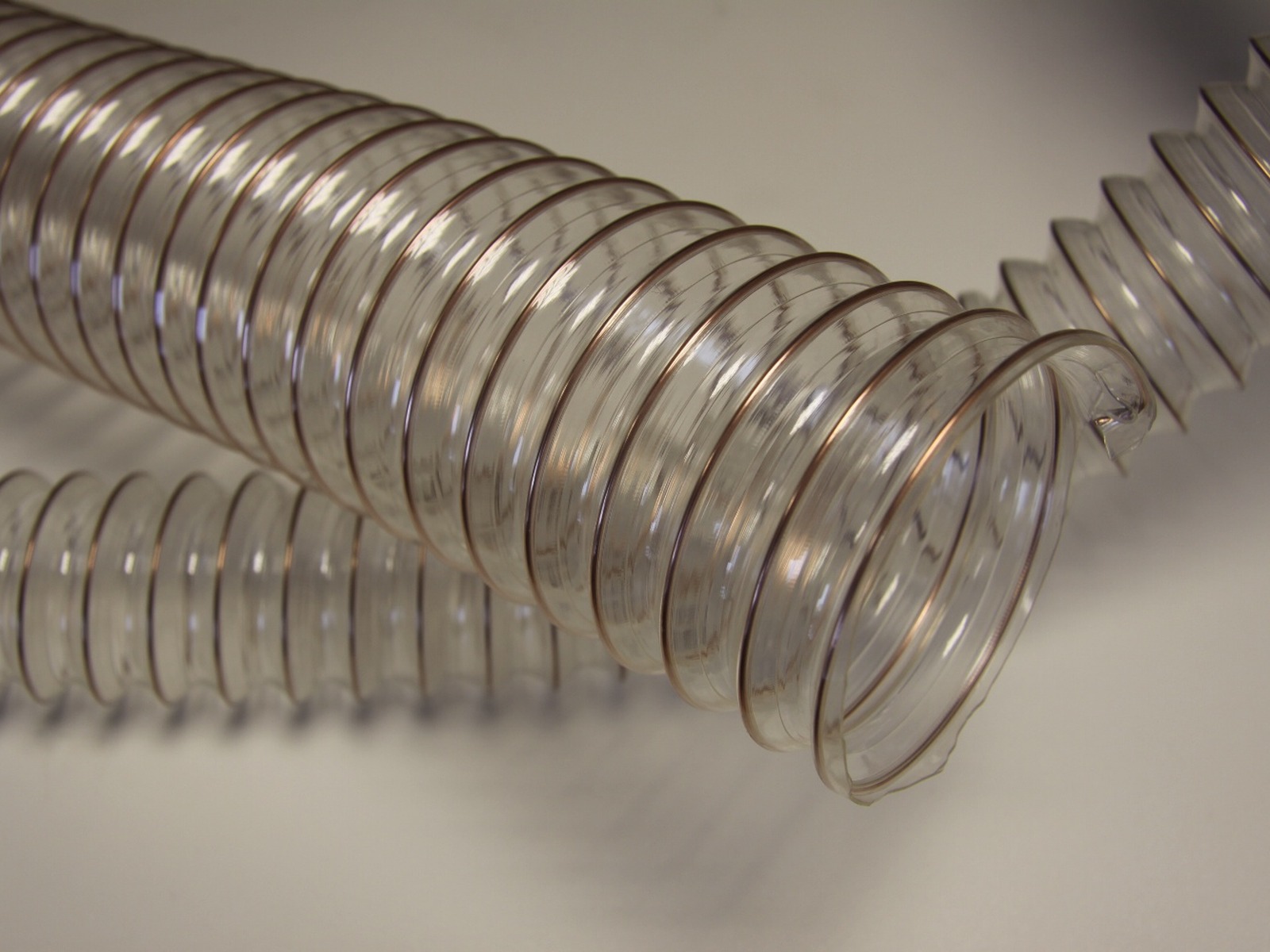 Воздуховод абразивостойкий Wire-TPU-Z
